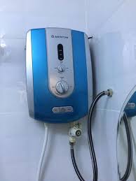 ::: 0902.380.363 ::: Trung Tâm Bảo Hành Sữa Chữa Máy nước nóng Ariston Quận 10