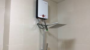 Máy nước nóng:::: Trung Tâm Bảo Hành Sữa Chữa Máy nước nóng Ariston Quận Tân Bình | BigBuy360 - bigbuy360.vn