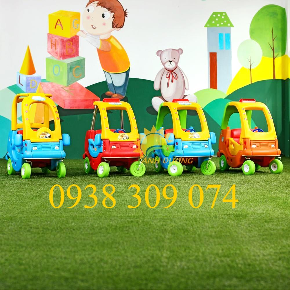 Ô tô chòi chân cho bé có mái vòm siêu đáng yêu | BigBuy360 - bigbuy360.vn