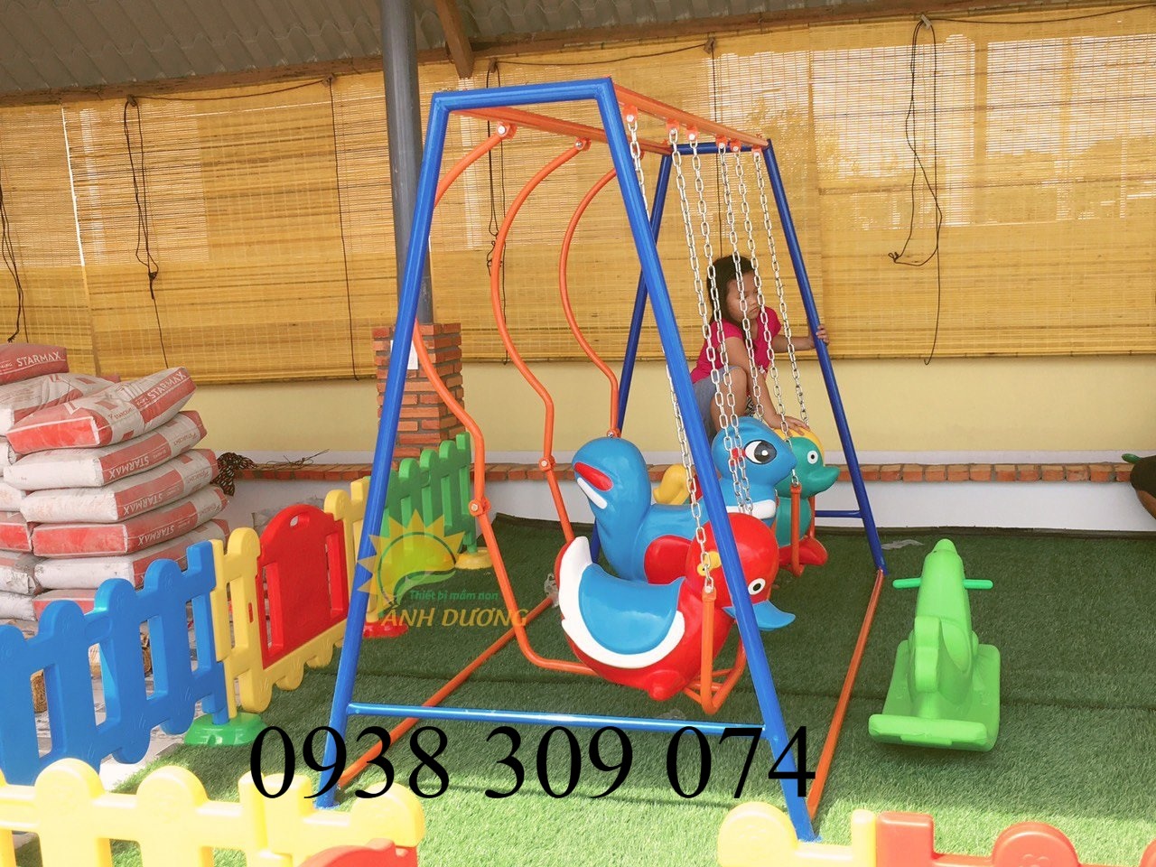 Nơi cung cấp xích đu mầm non giá rẻ, an toàn cho bé | BigBuy360 - bigbuy360.vn