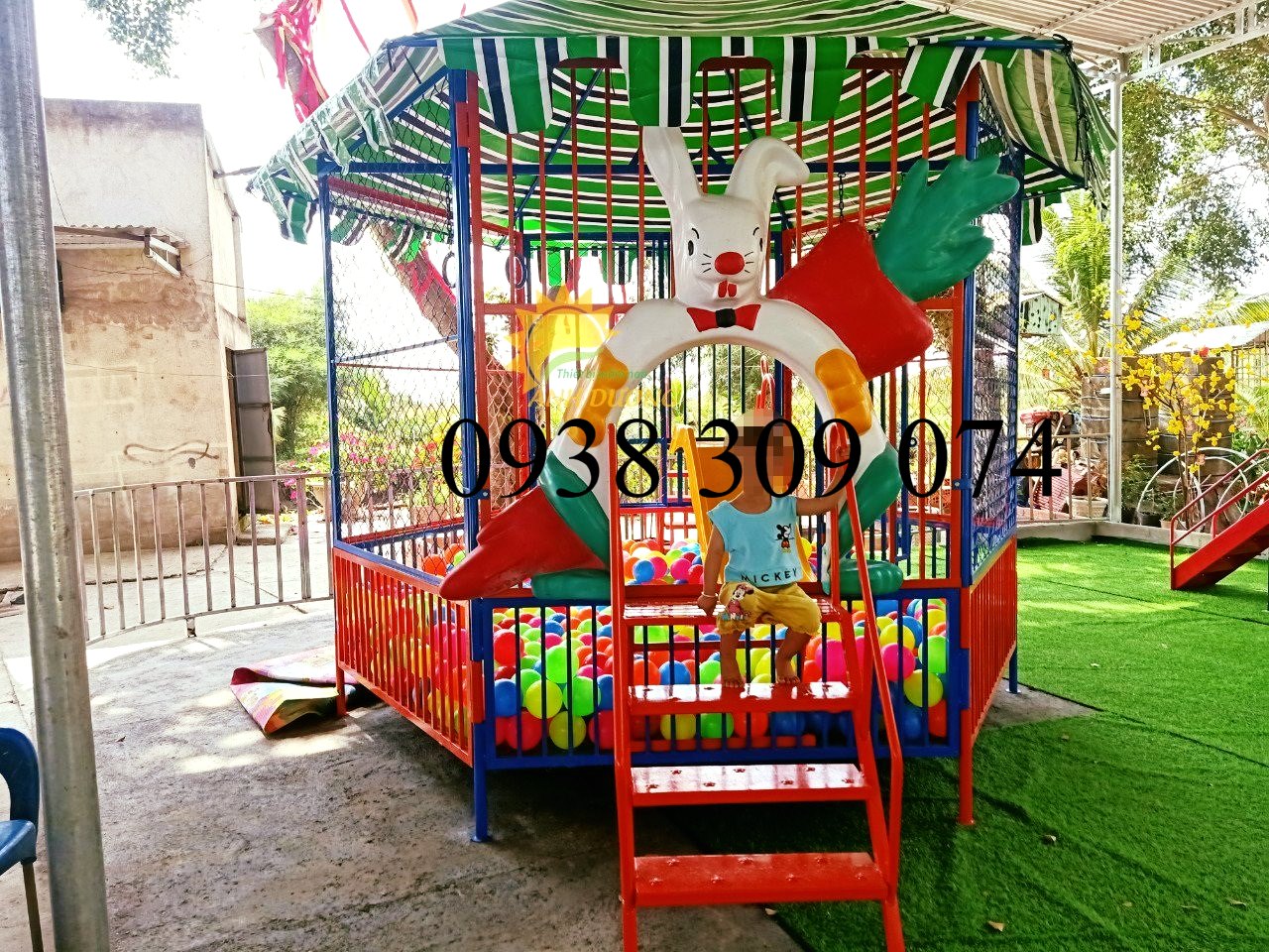 Nhà banh ngoài trời -nhà banh miếng mầm non cho bé