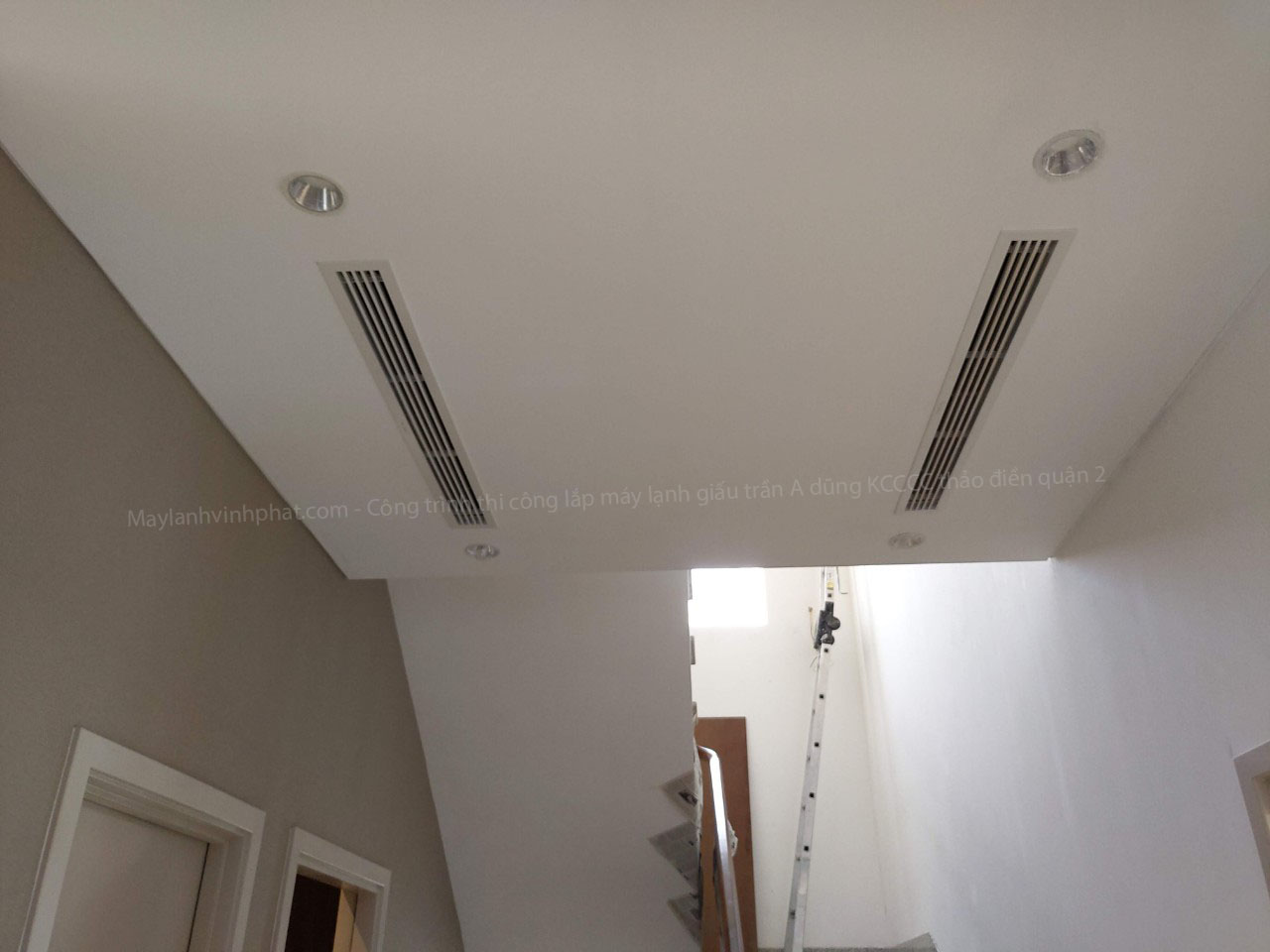 Khách hàng Lần đầu mua Máy lạnh giấu trần Mitsubishi Heavy FDUM125VF sẽ nhận ngay ưu đãi | BigBuy360 - bigbuy360.vn