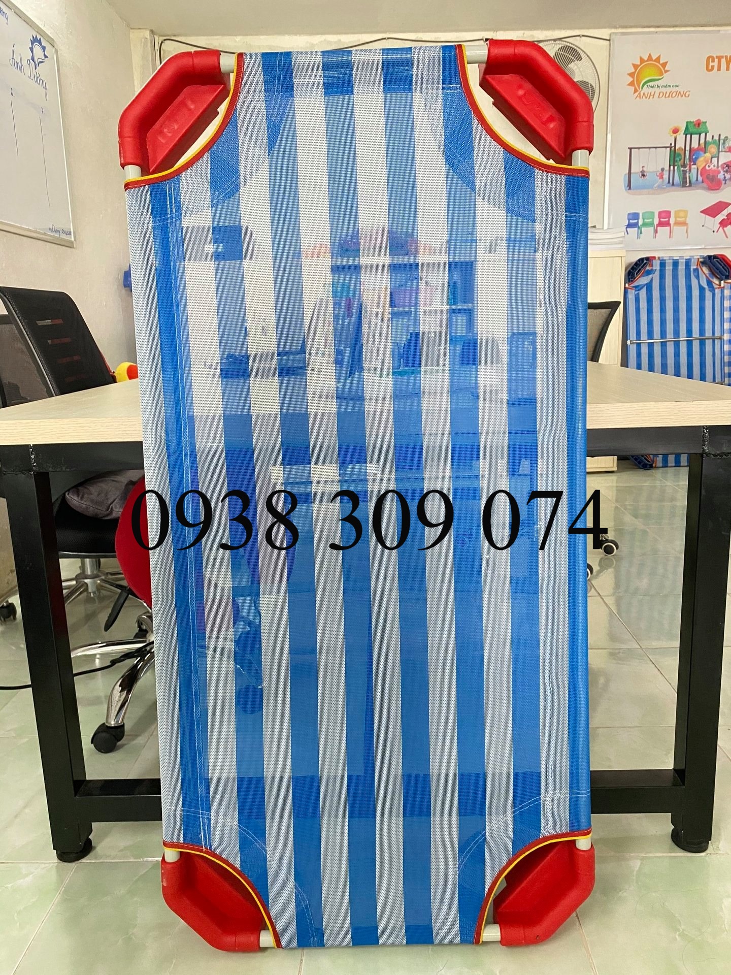 Giường lưới mầm non dành cho các bé giá cực mềm, uy tín, chất lượng