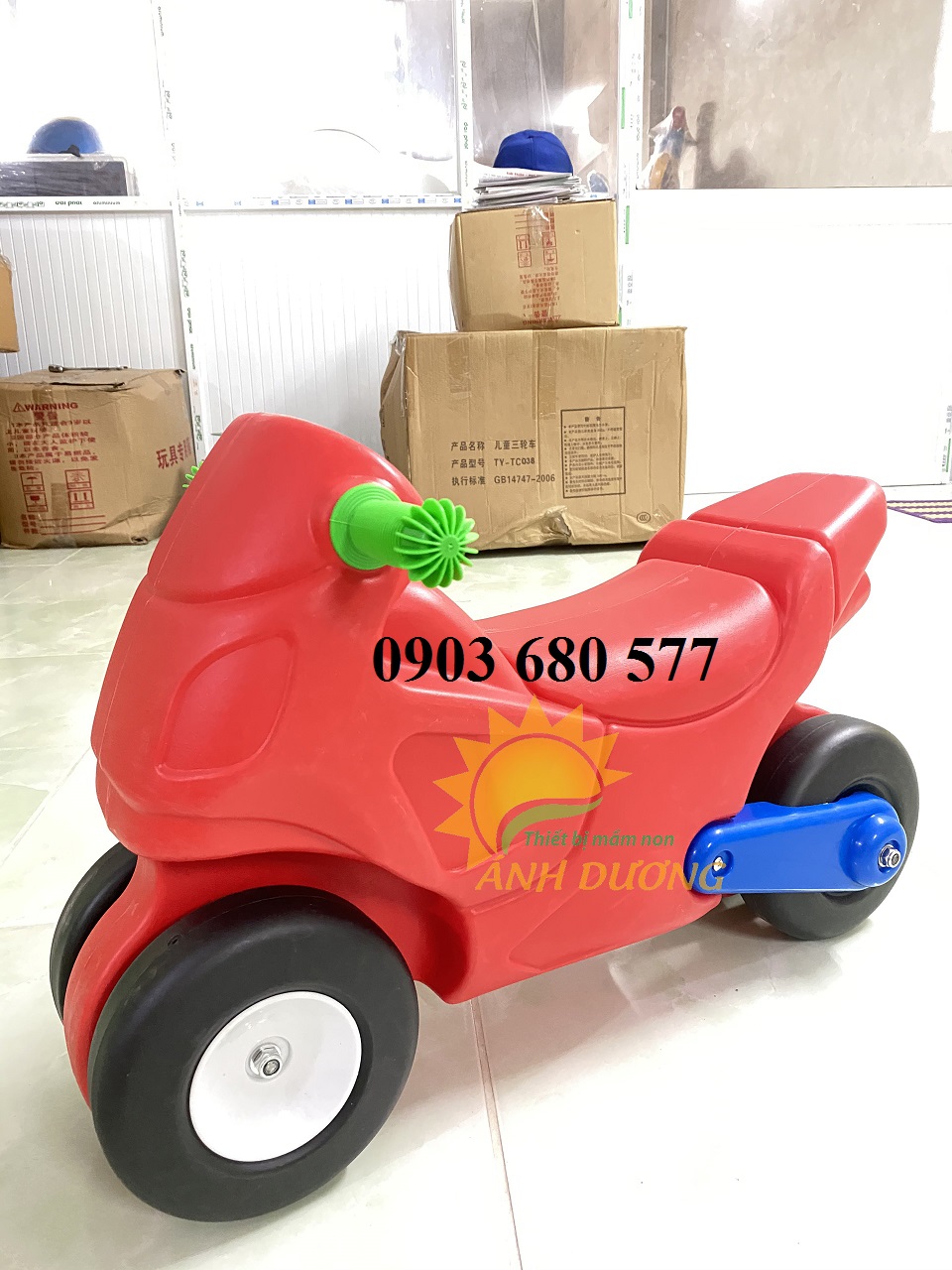Xe chòi chân trẻ em cho trường mầm non, quán cà phê, khu vui chơi | BigBuy360 - bigbuy360.vn