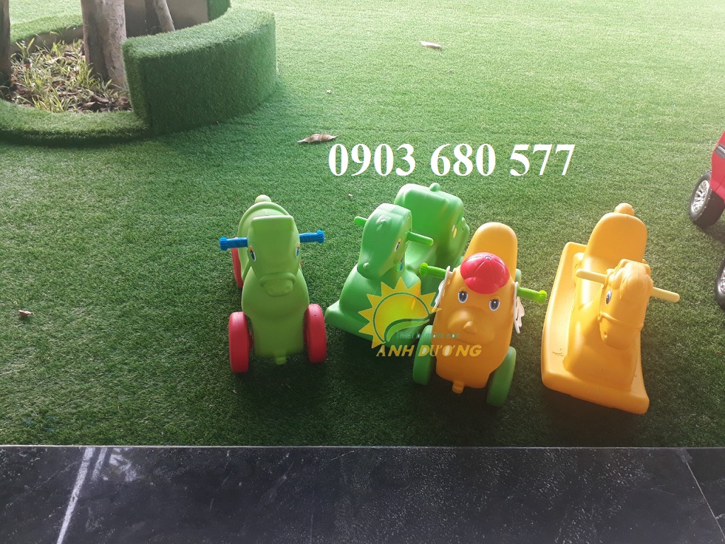 Xe chòi chân trẻ em cho trường mầm non, quán cà phê, khu vui chơi | BigBuy360 - bigbuy360.vn