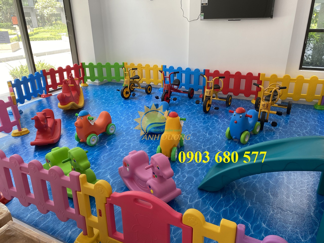 Xe chòi chân trẻ em cho trường mầm non, quán cà phê, khu vui chơi | BigBuy360 - bigbuy360.vn