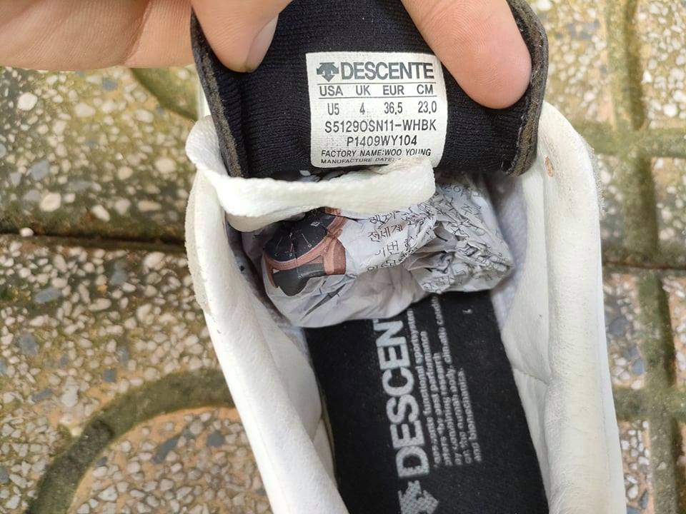 Giày thể thao DESCENTE LXXX 80 ans/years |nhắn trực tiếp ZALO  0907.130.133 để xem thêm thật nhiều mẫu mới nhé | BigBuy360 - bigbuy360.vn