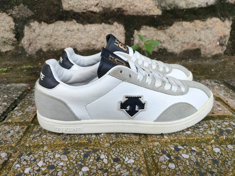 Giày thể thao DESCENTE LXXX 80 ans/years |nhắn trực tiếp ZALO  0907.130.133 để xem thêm thật nhiều mẫu mới nhé