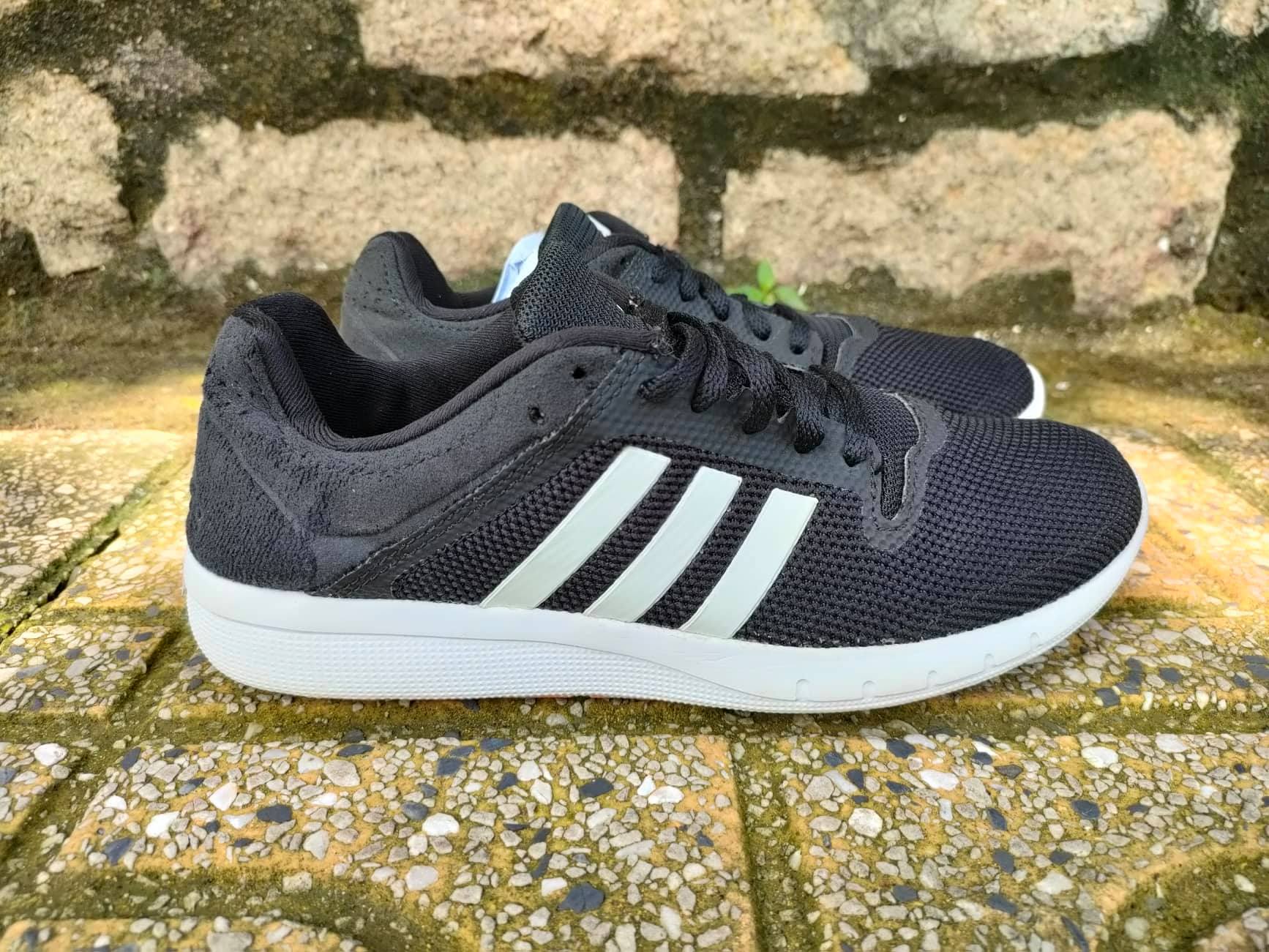 Giày thể thao ADIDAS STAN SMITH 2hand chíng hãng,giá cực kì ưu đãi |ZALO 0907130133