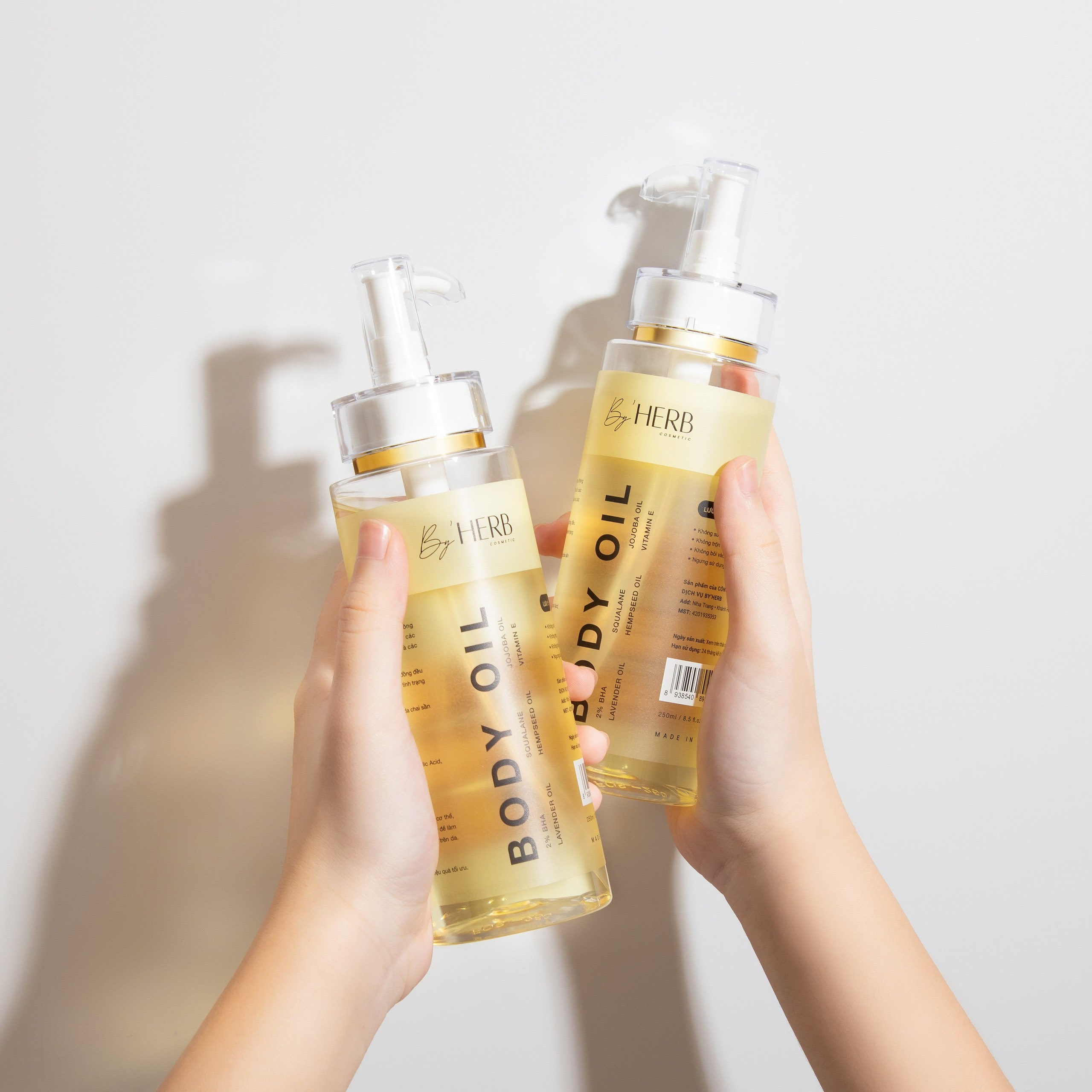 DẦU DƯỠNG DA BODY- BODY OIL BHA BY'HERB 250ML | BigBuy360 - bigbuy360.vn