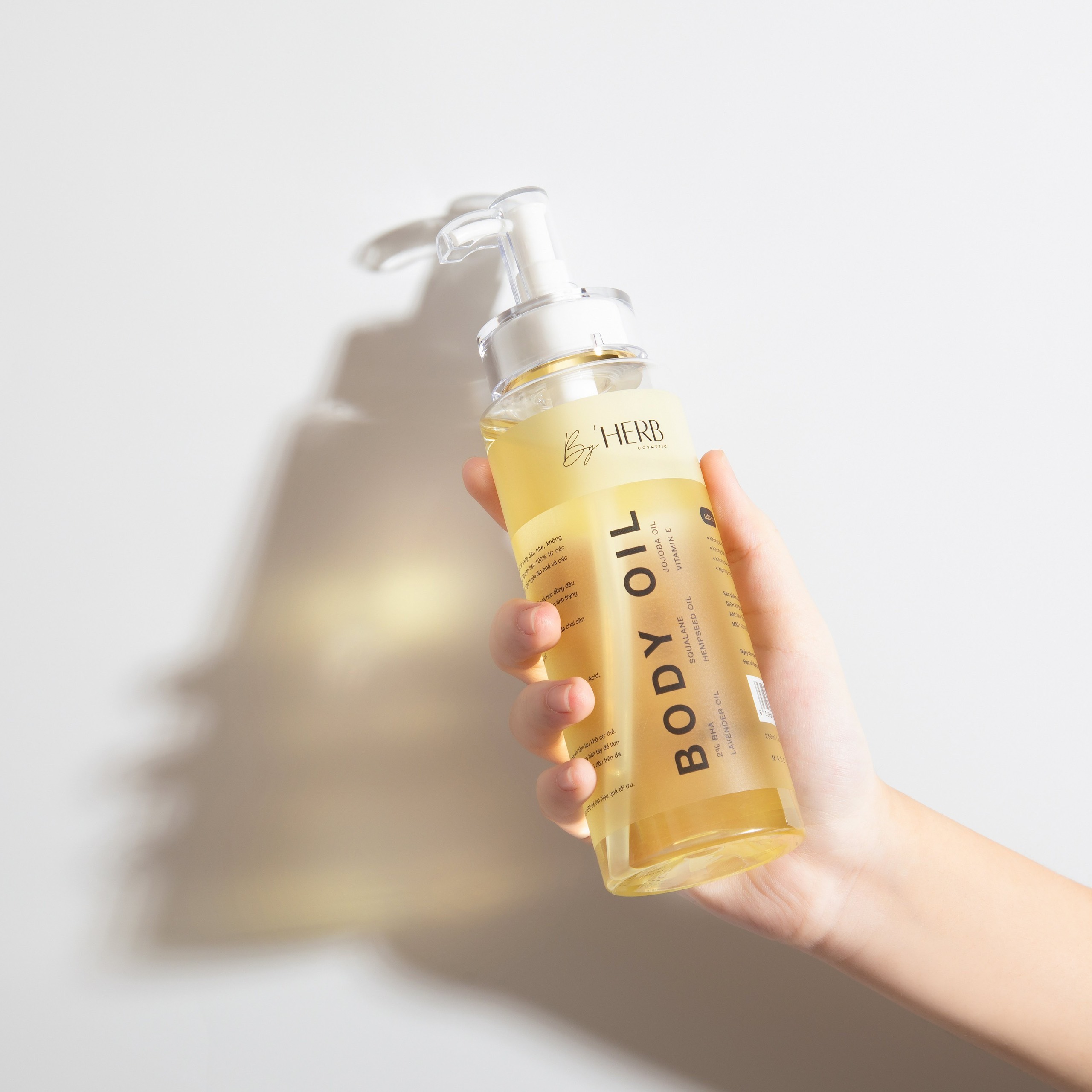 DẦU DƯỠNG DA BODY- BODY OIL BHA BY'HERB 250ML | BigBuy360 - bigbuy360.vn